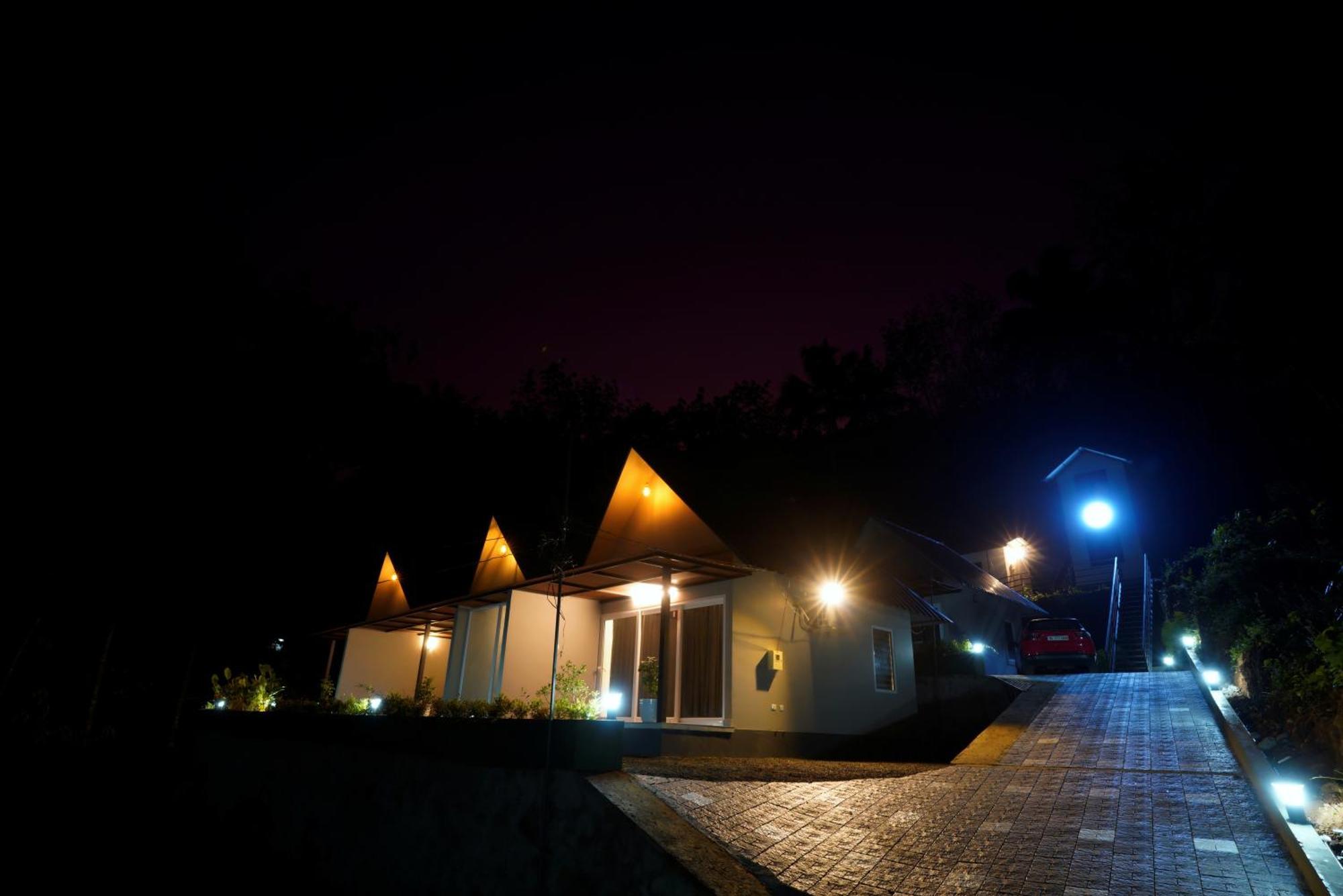 Elephant Village Мунар Екстериор снимка
