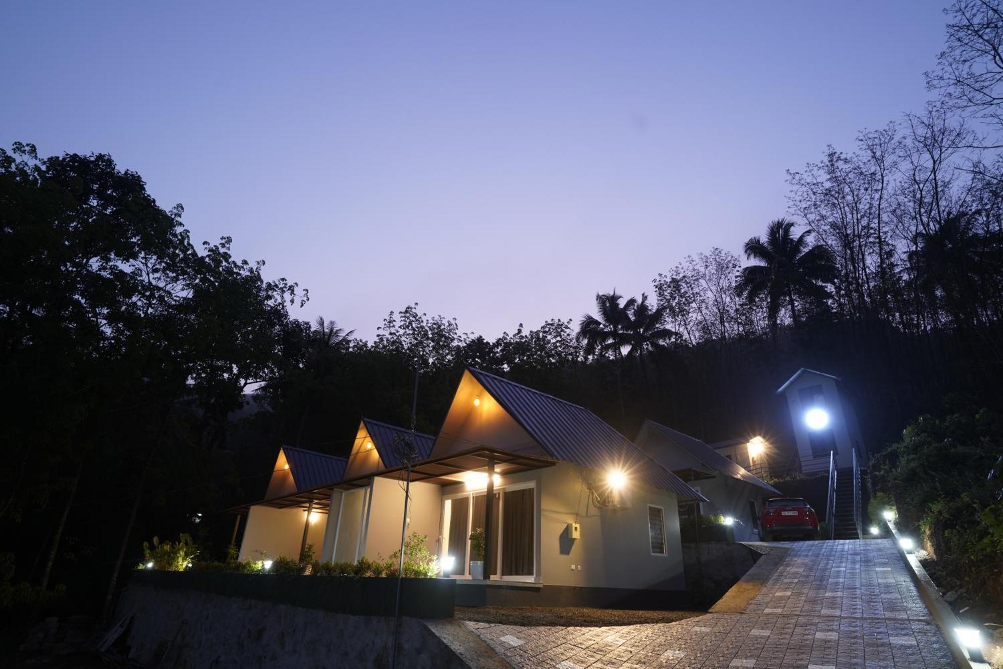 Elephant Village Мунар Екстериор снимка